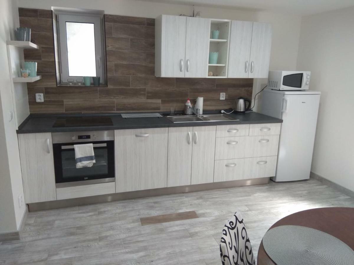 Apartmany U Splavu Veselí nad Moravou Eksteriør billede