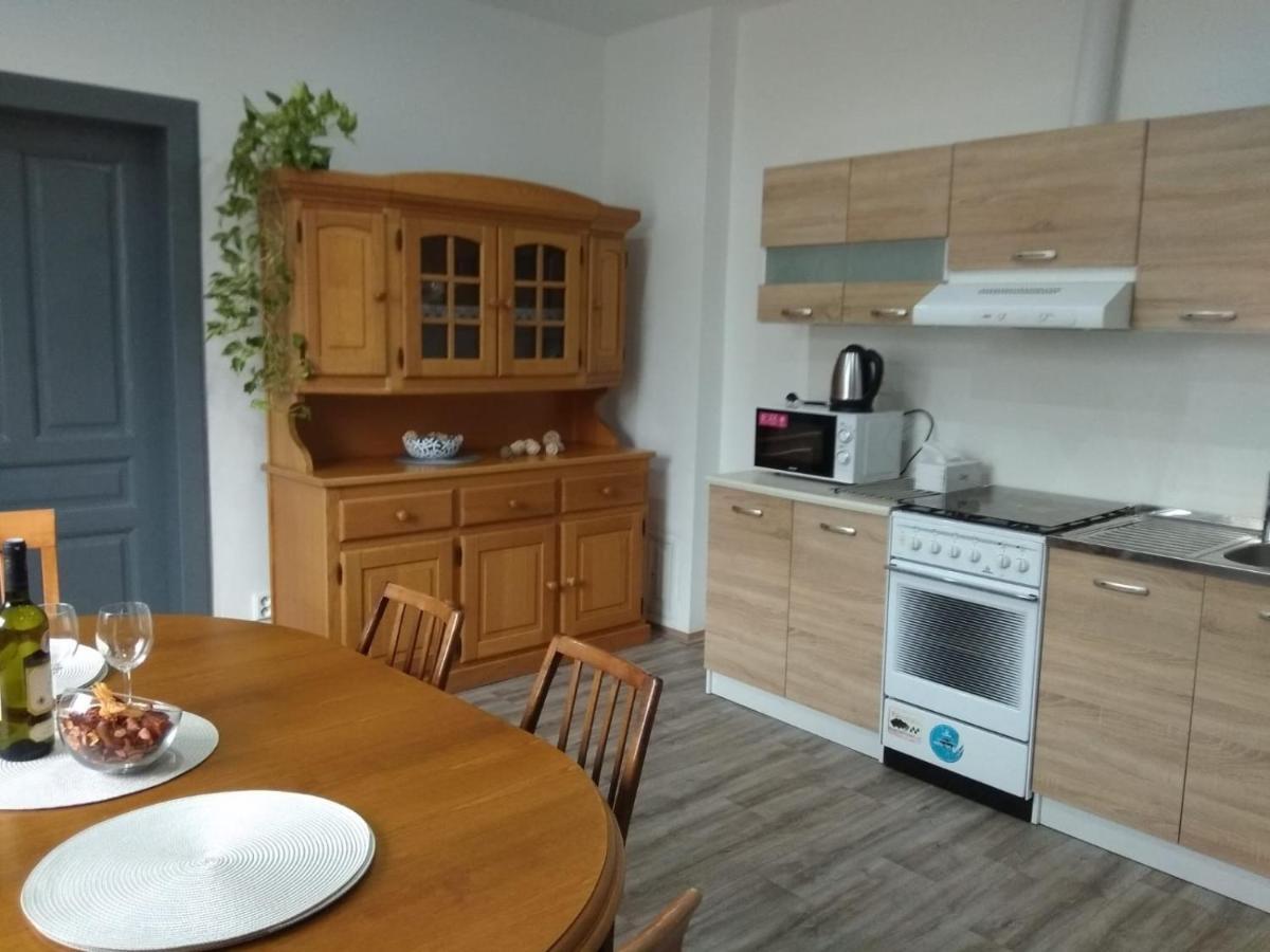 Apartmany U Splavu Veselí nad Moravou Eksteriør billede